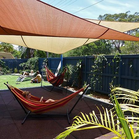 Aussitel Backpackers Vandrarhem Coffs Harbour Exteriör bild